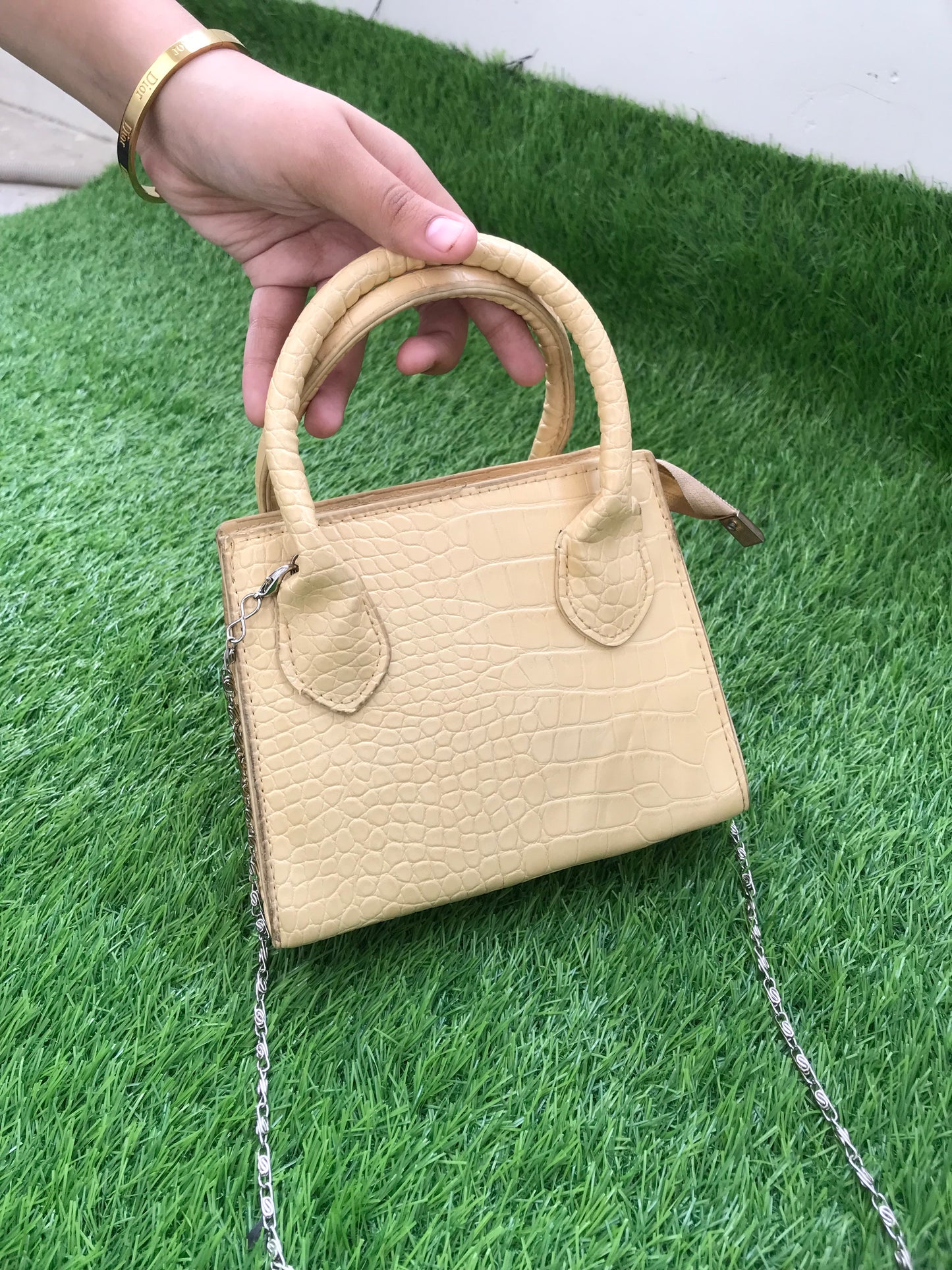 Cross body bag