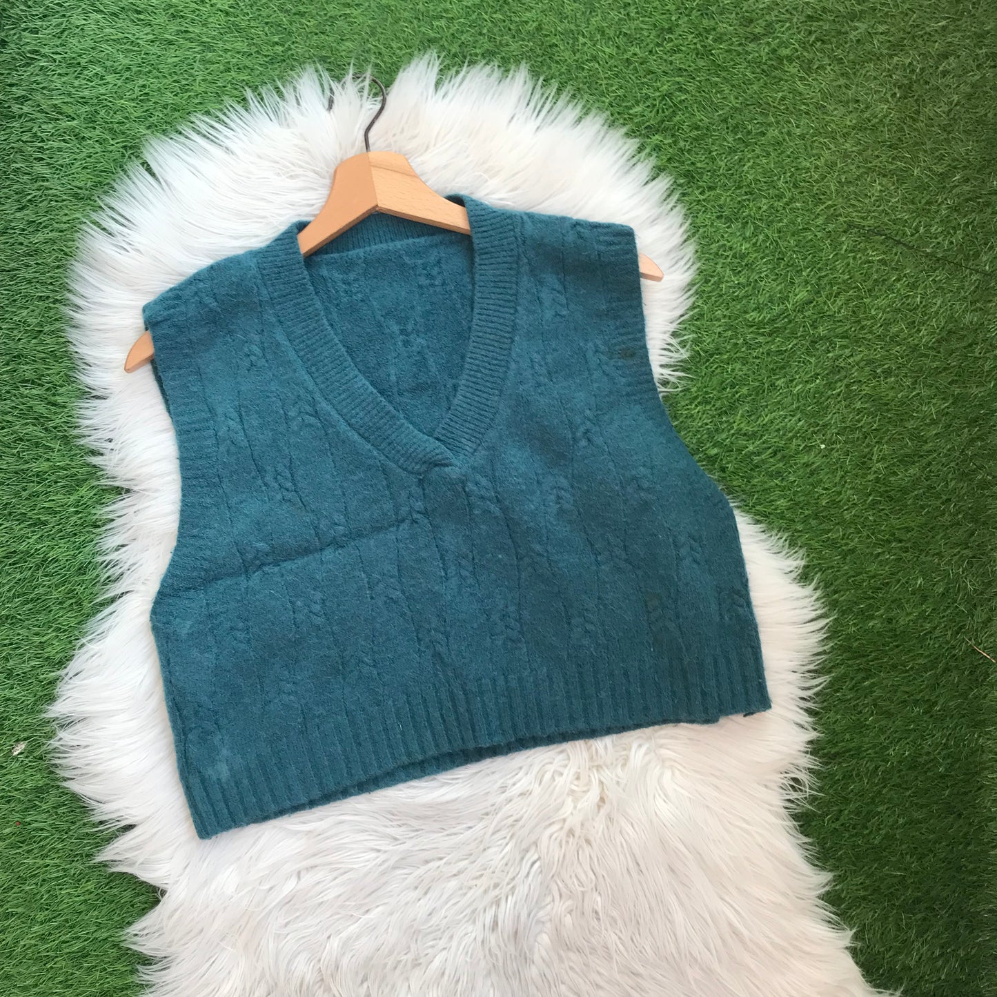 Vest sweater