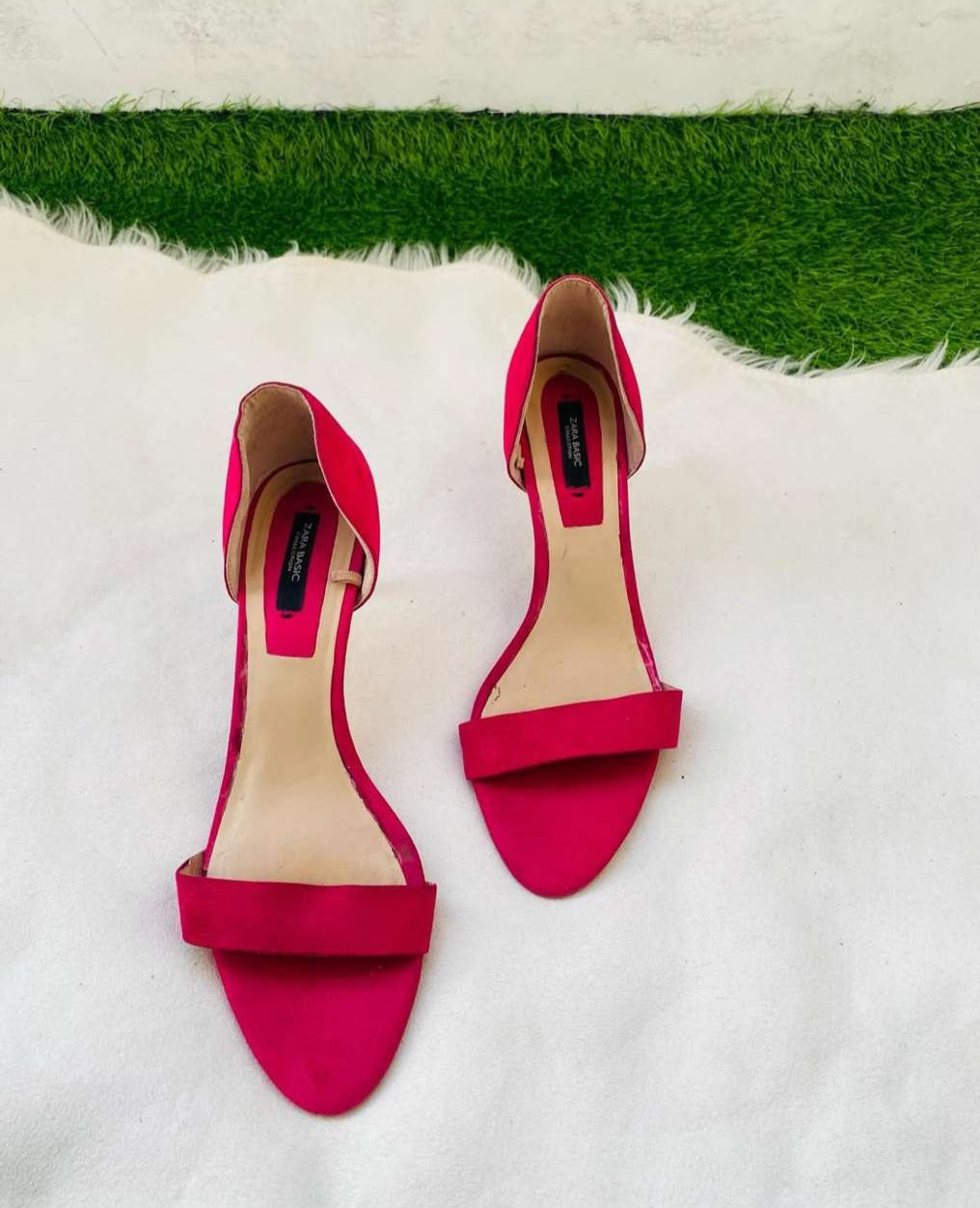 Zara Basic