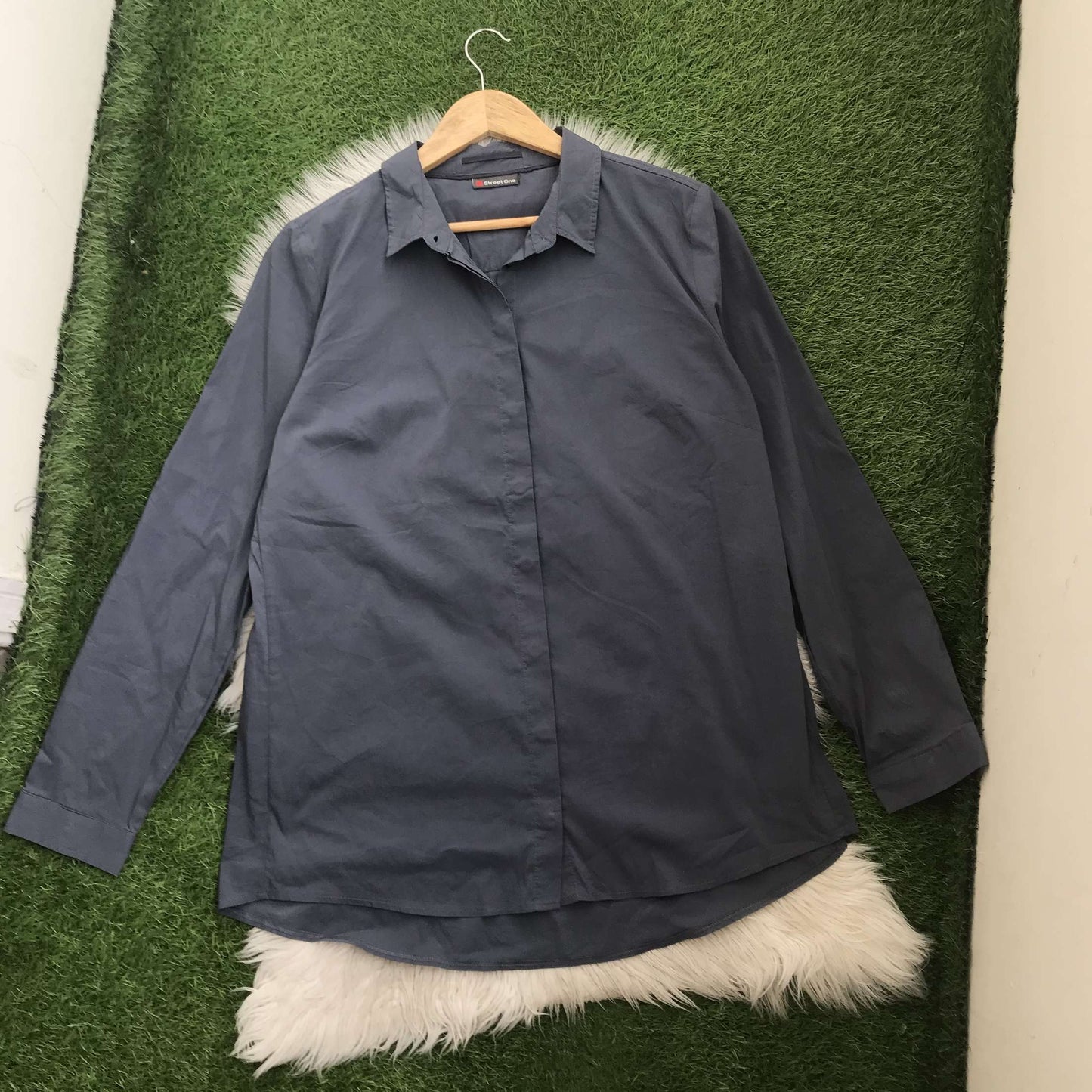 Button down