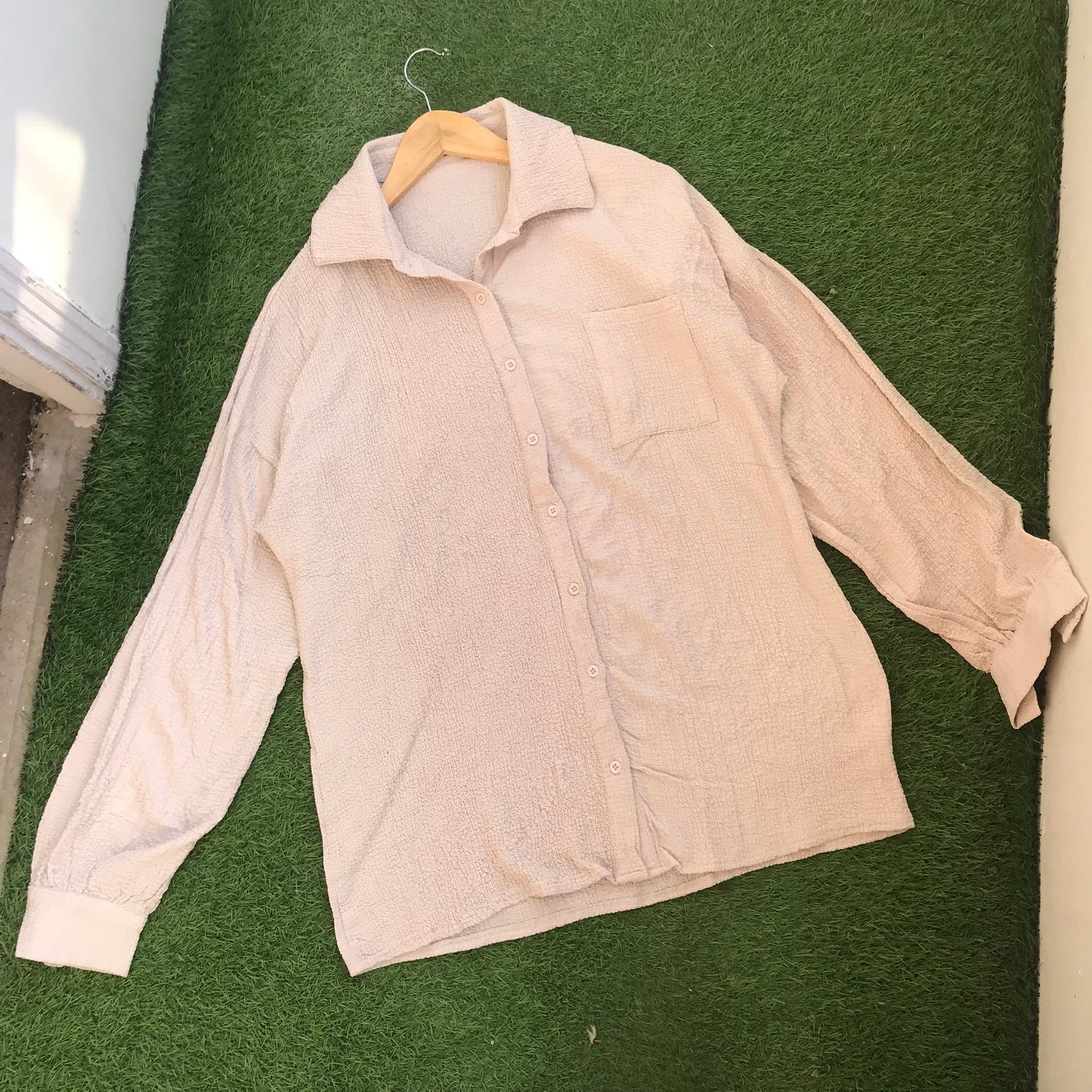 BUTTON DOWN