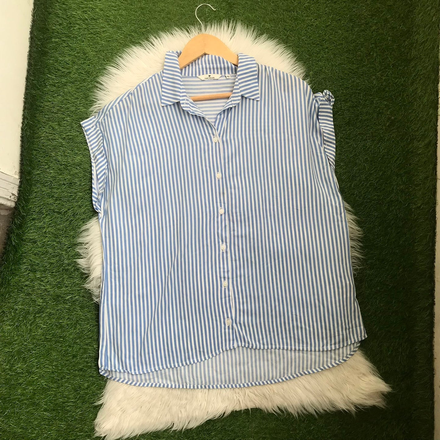Button down