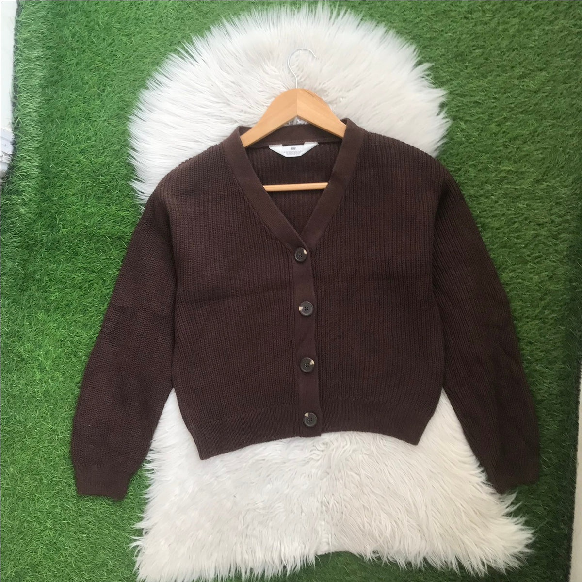 HnM sweater