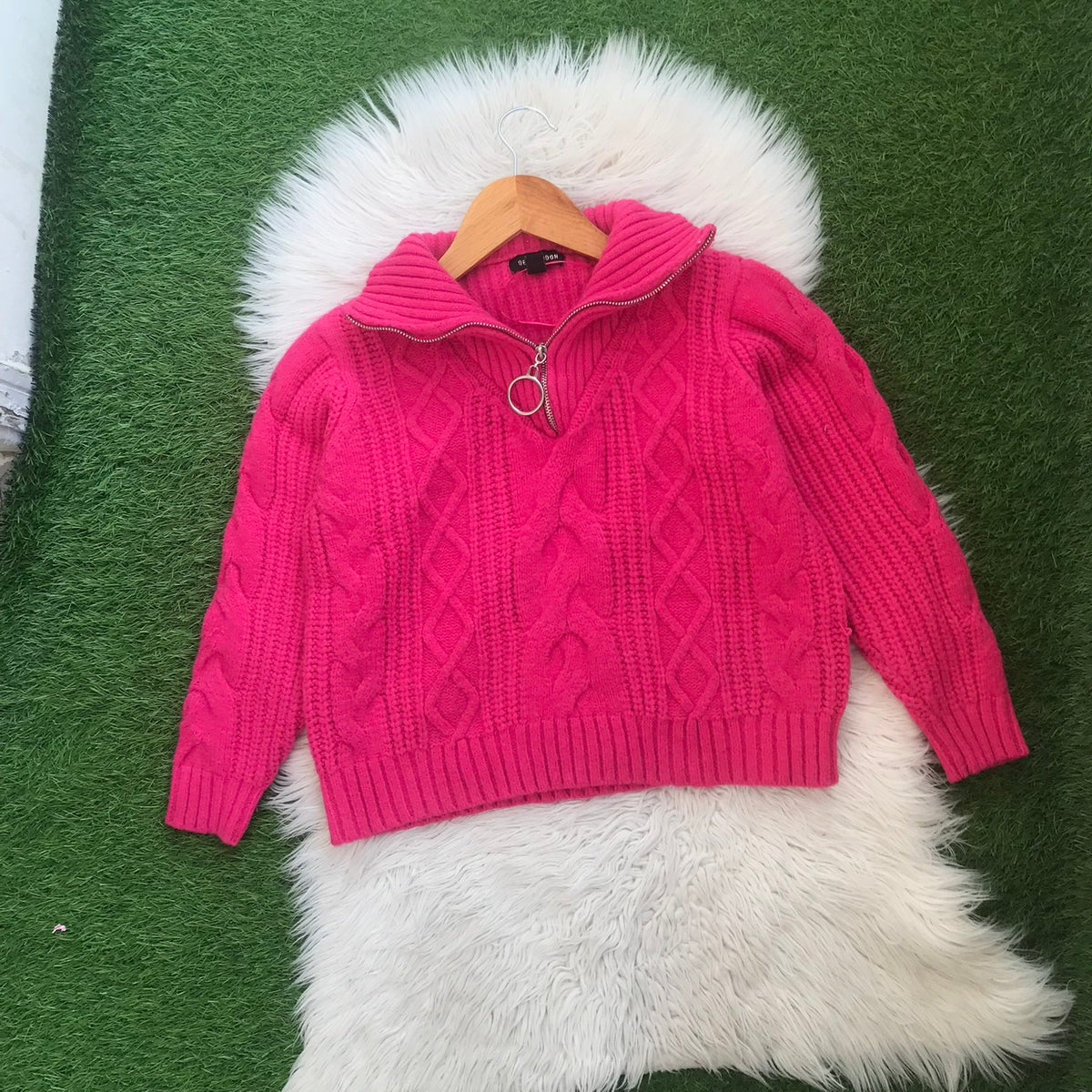 Zipper sweater
