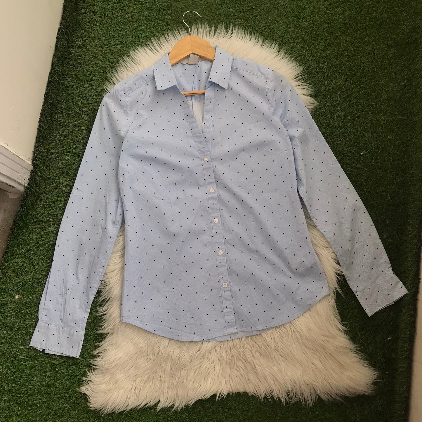 HnM button down