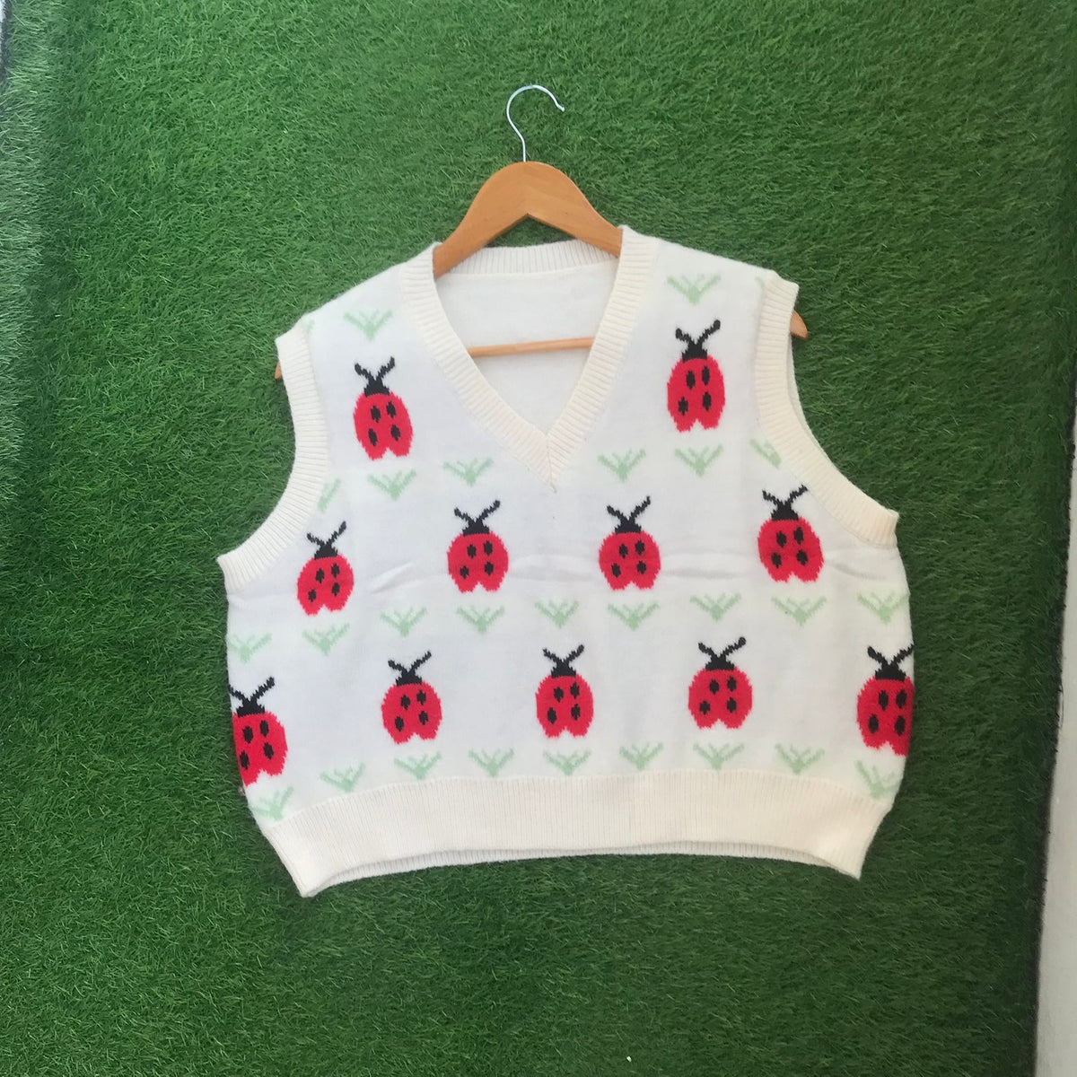 Vest sweater