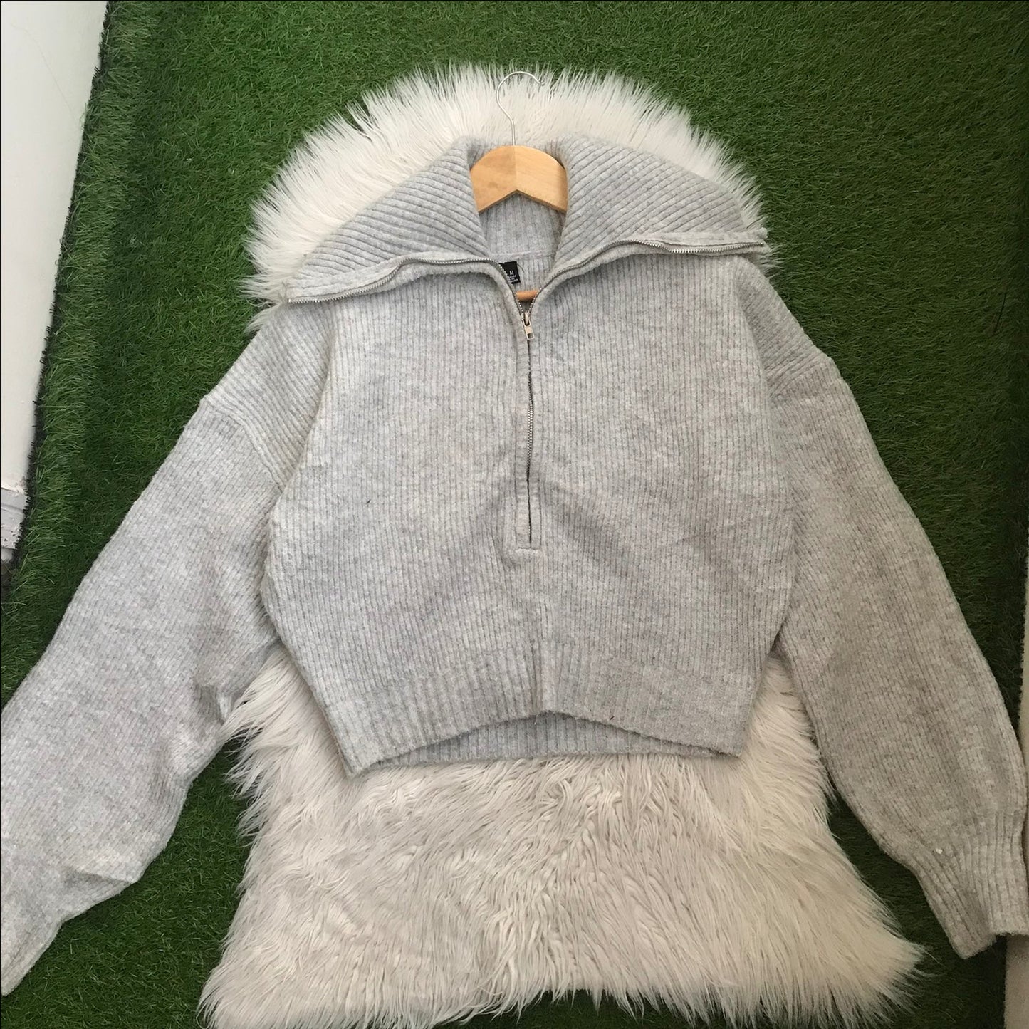 Zipper sweater✨