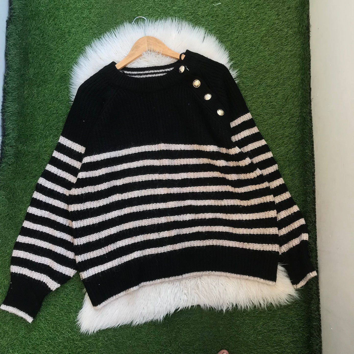 Dunnes sweater