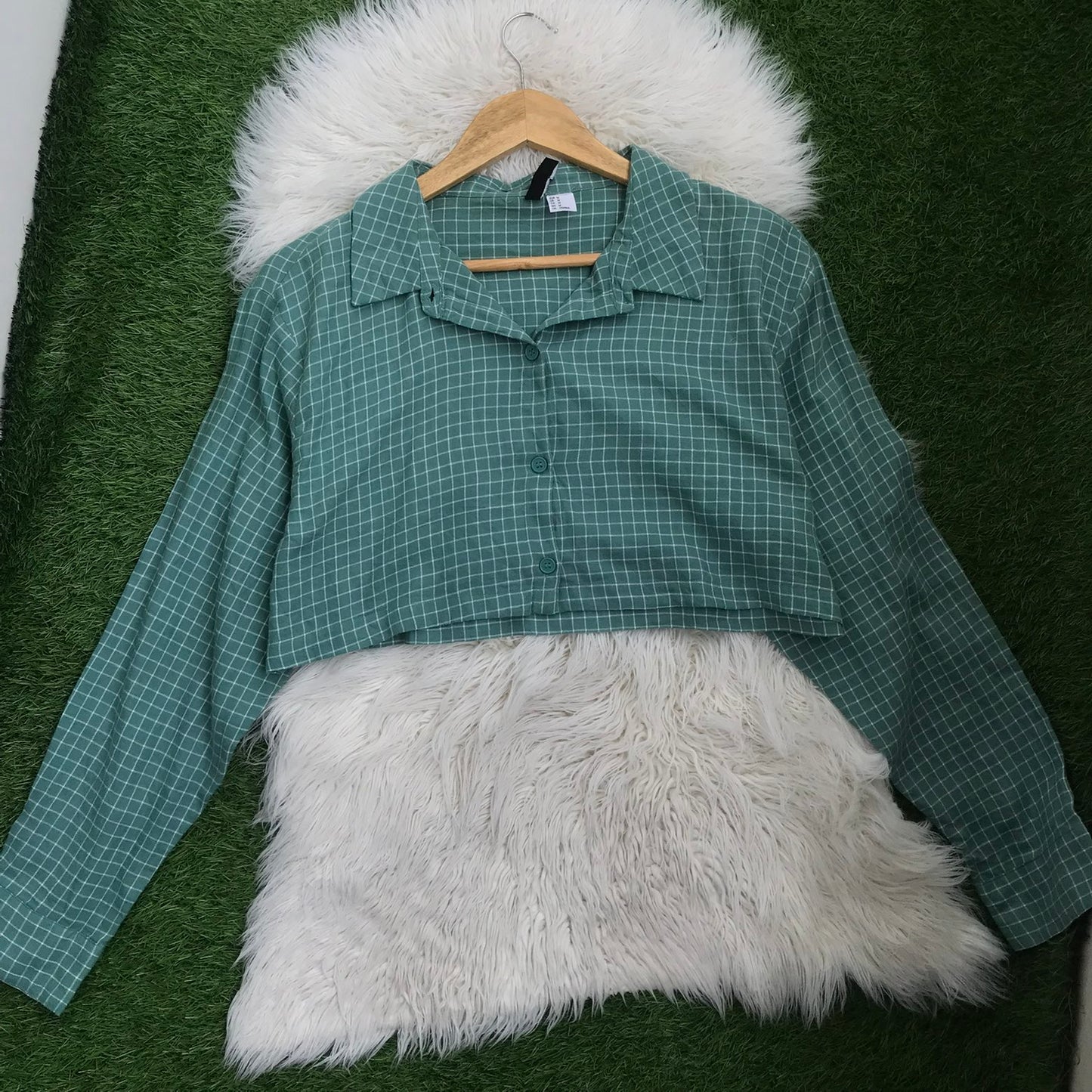 HnM button down