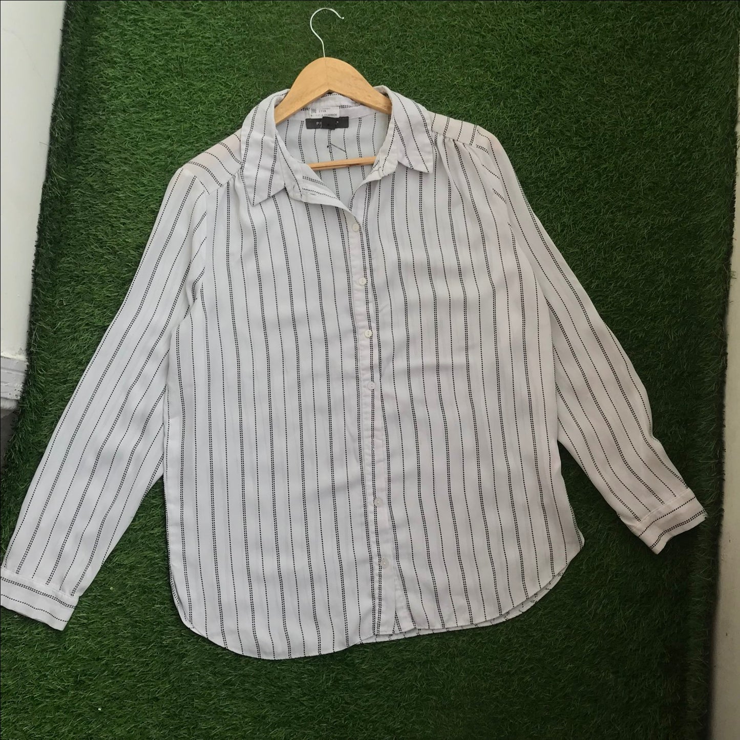 Primark button down