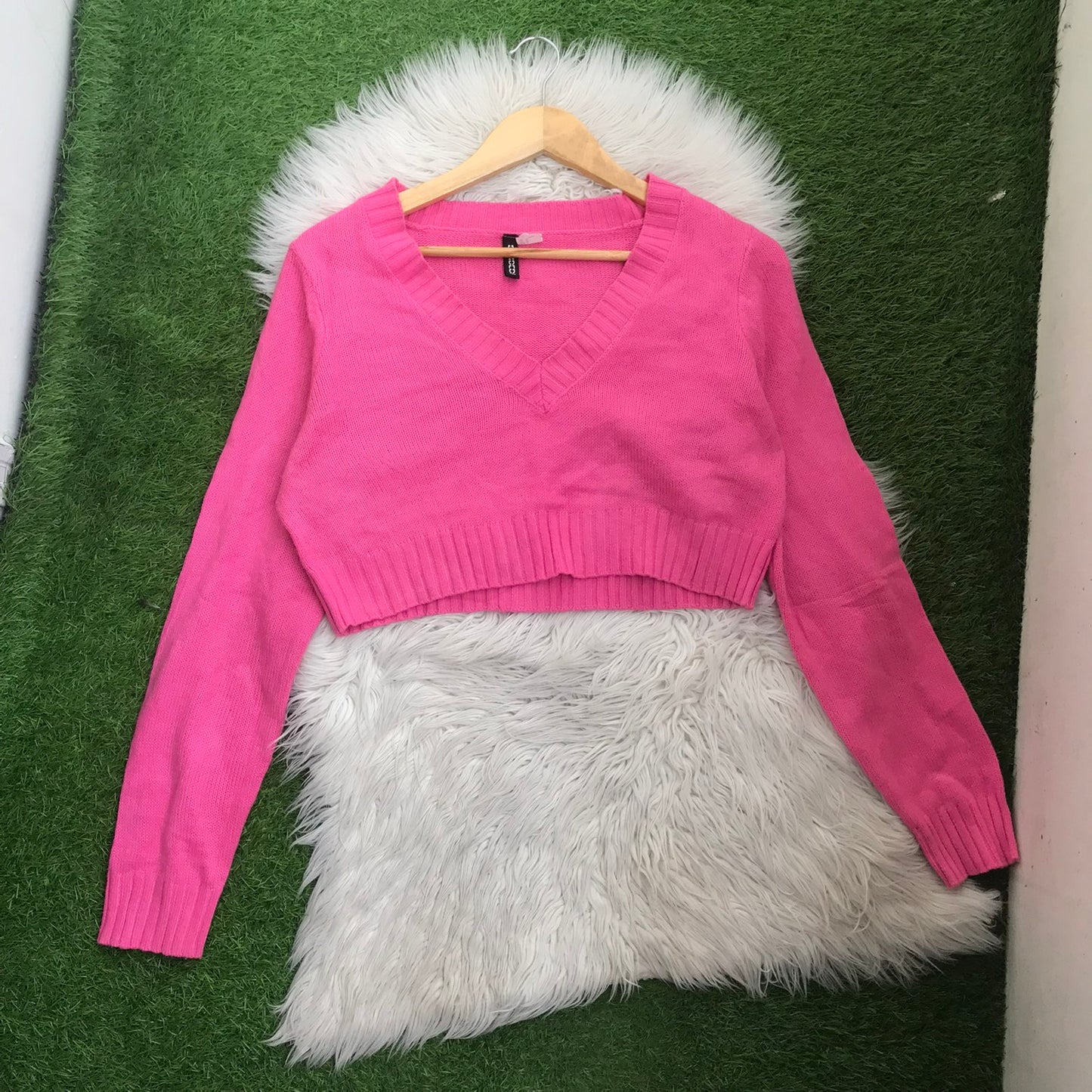 HnM sweater