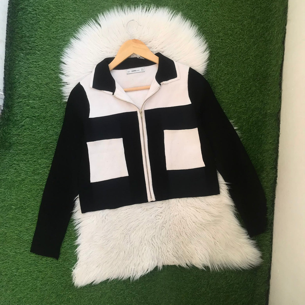 Zara zipper sweater
