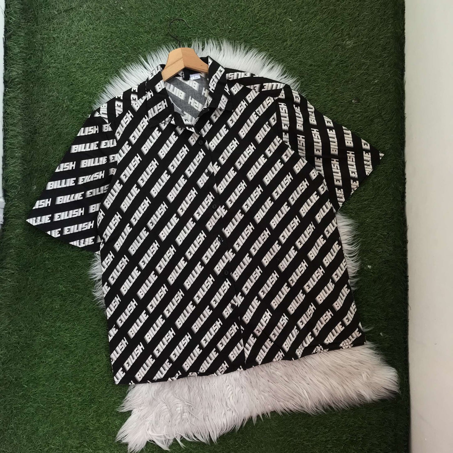 HnM button down