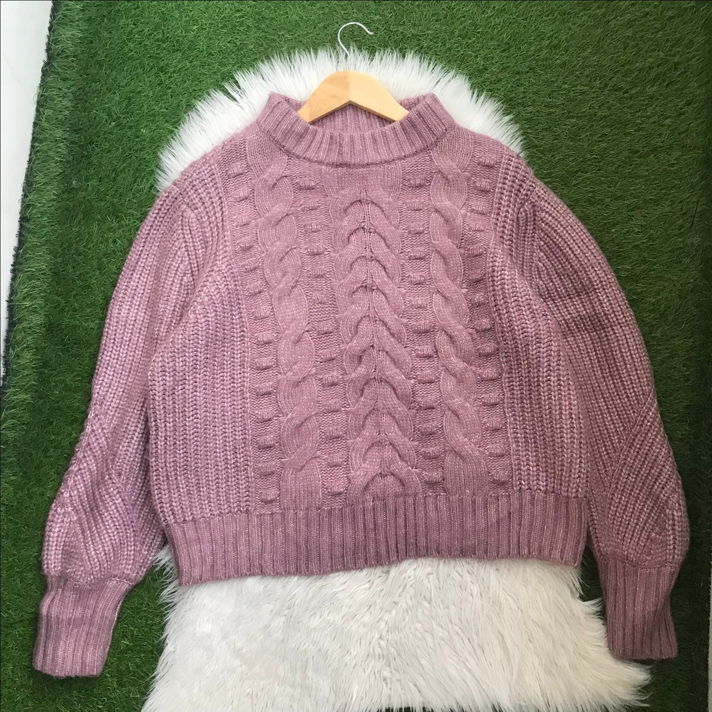 Sweater✨
