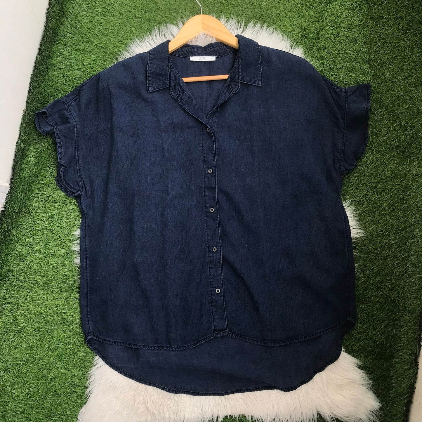 Button down