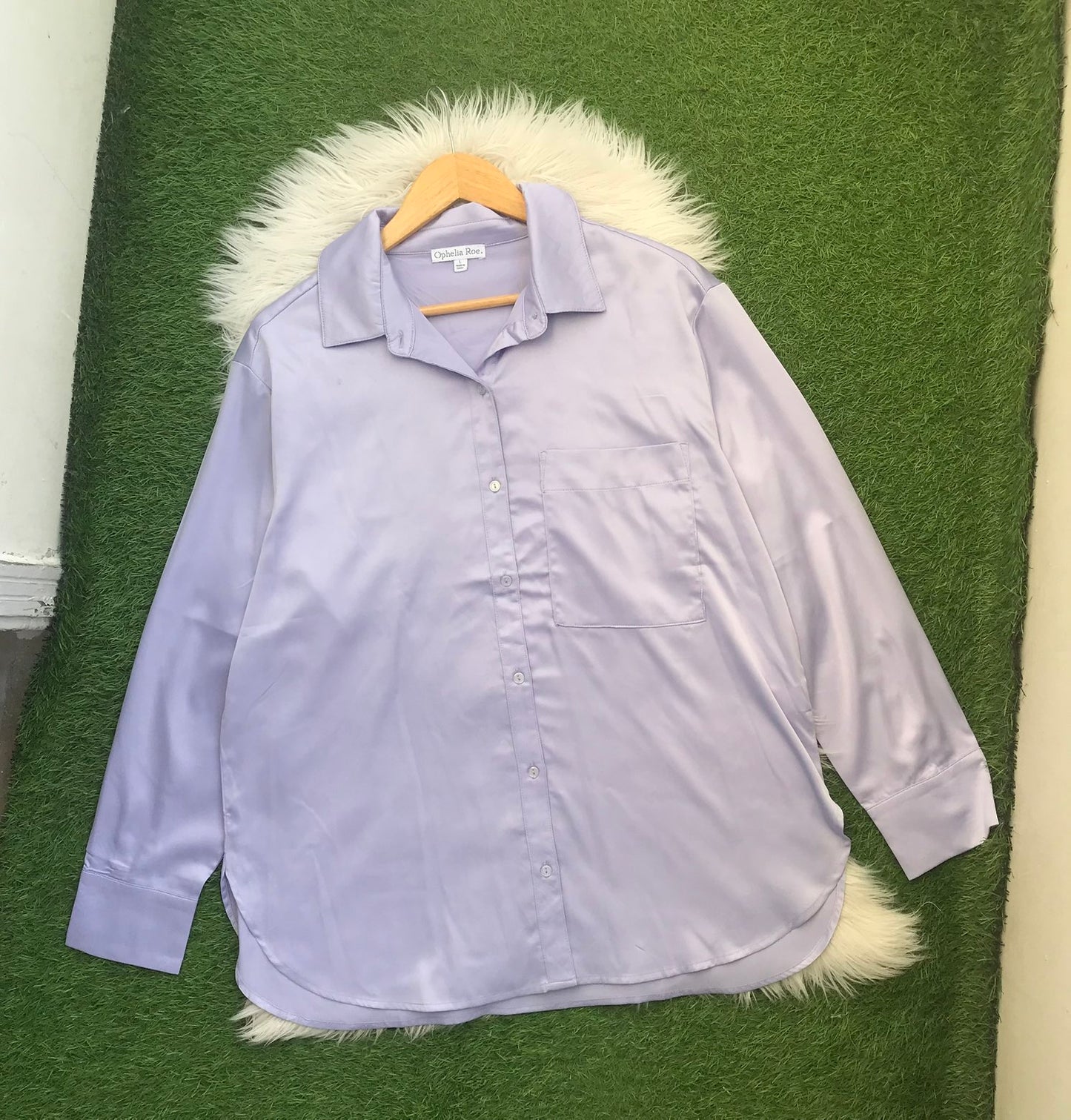 BUTTON DOWN