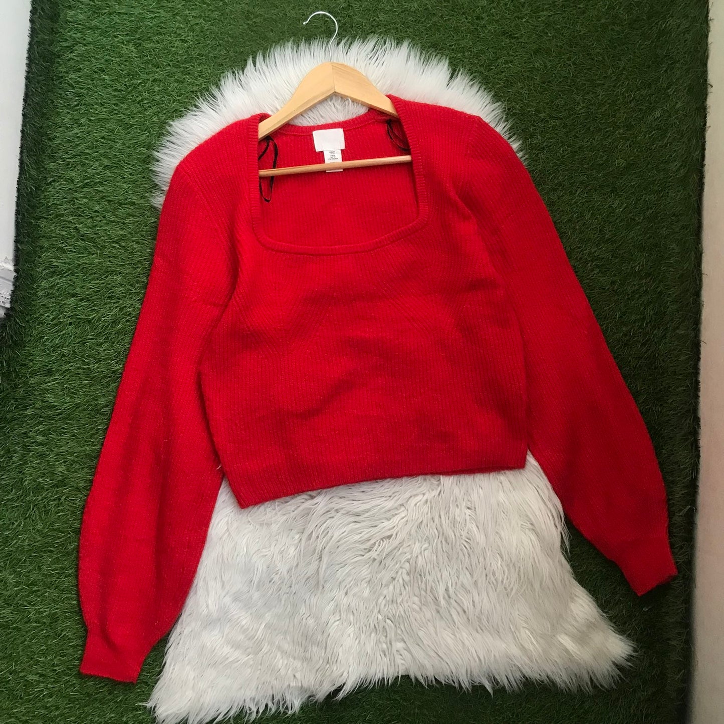 HnM sweater