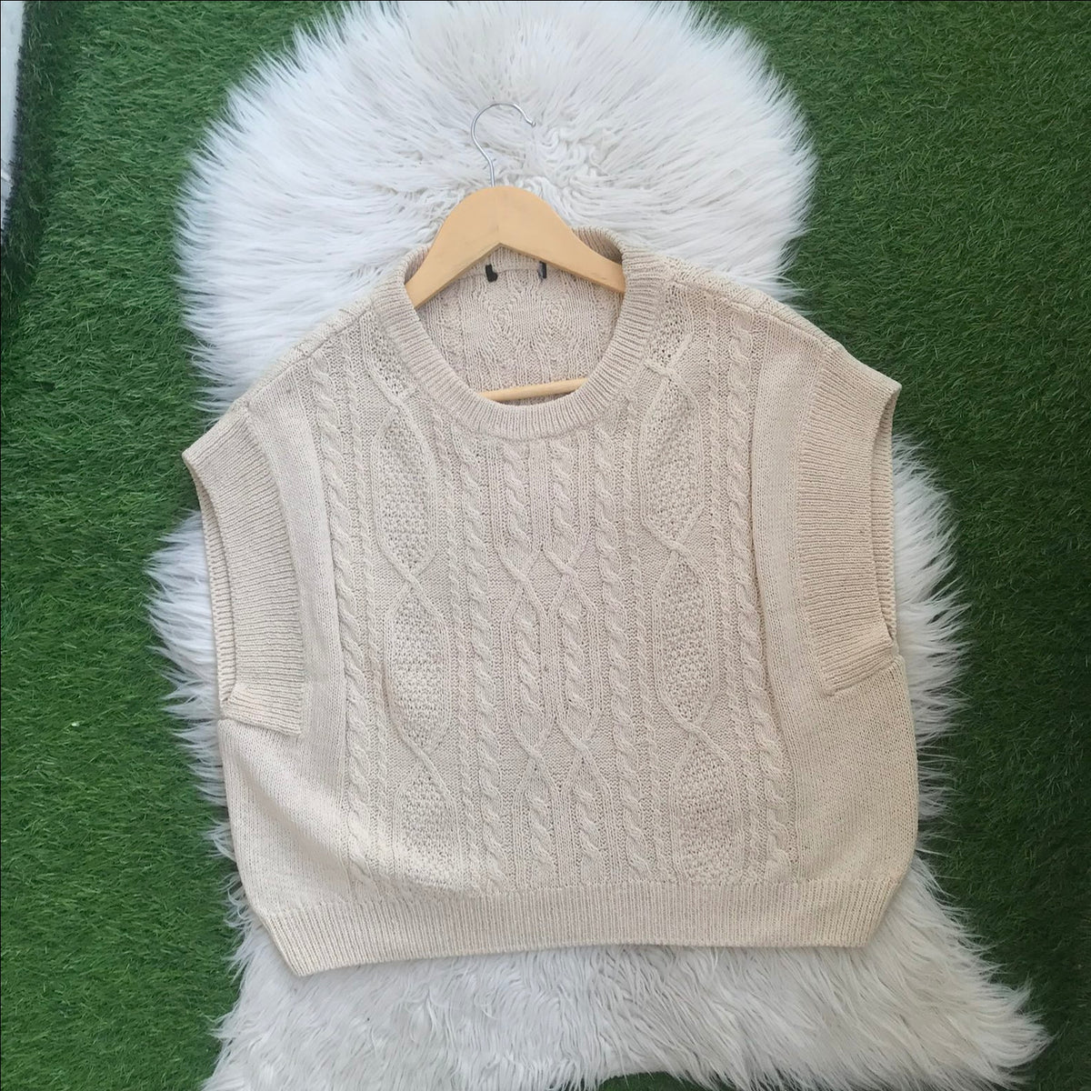 Vest sweater