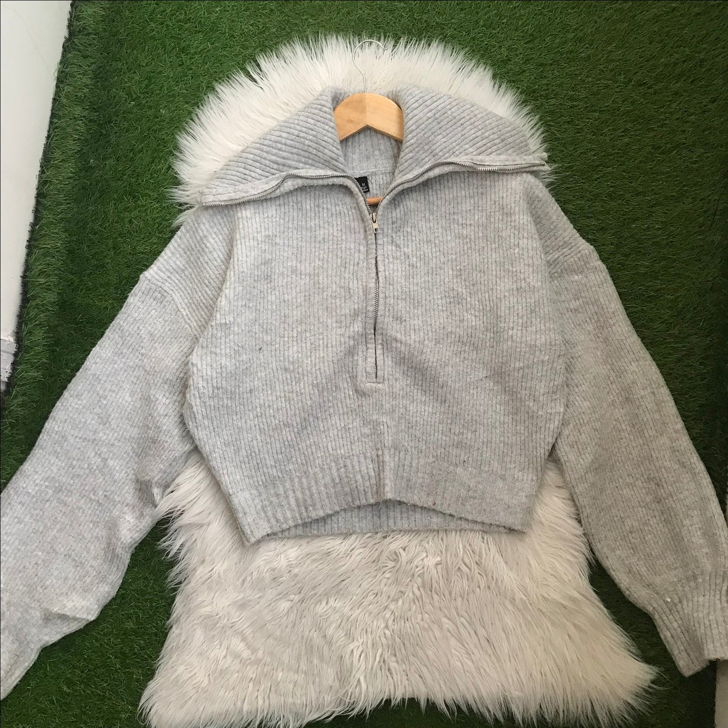 Zipper sweater✨
