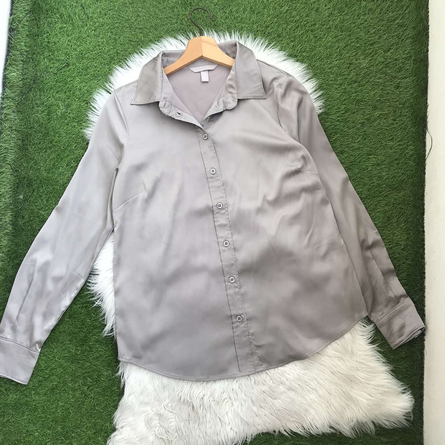 HnM button down