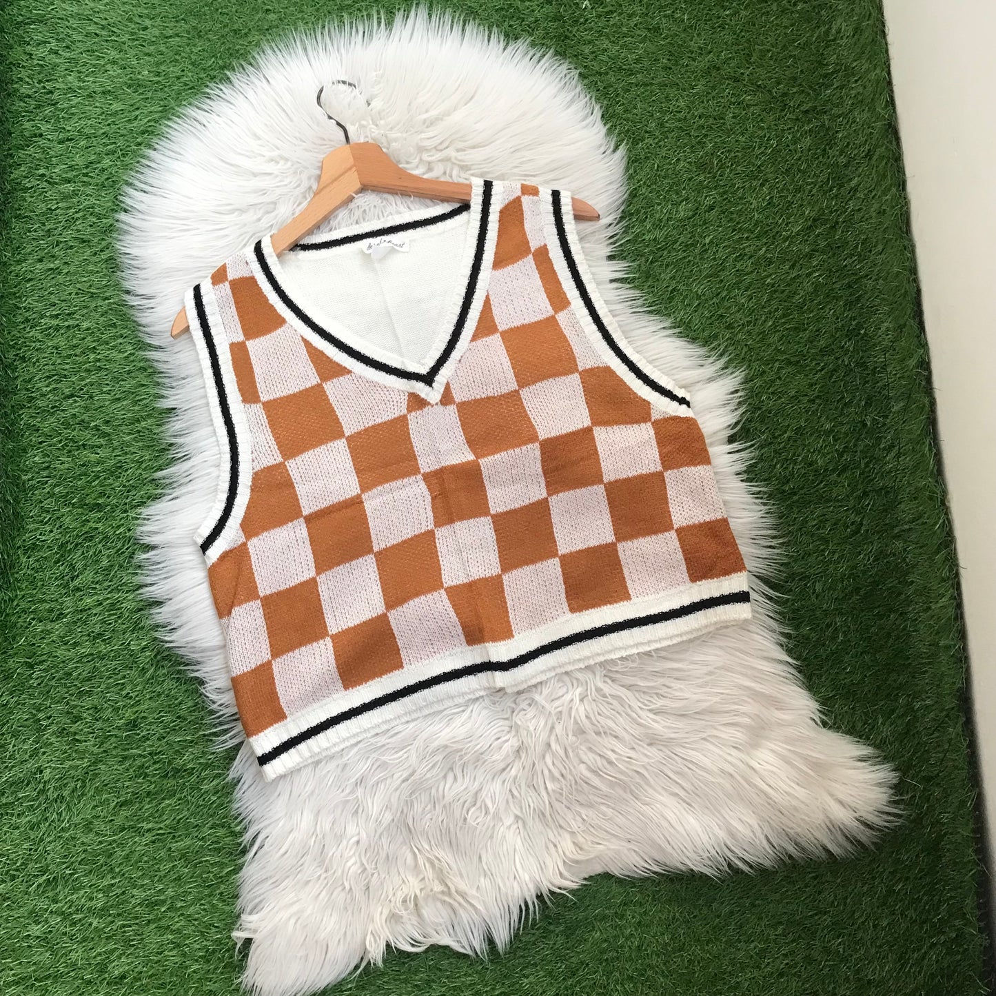 Vest sweater