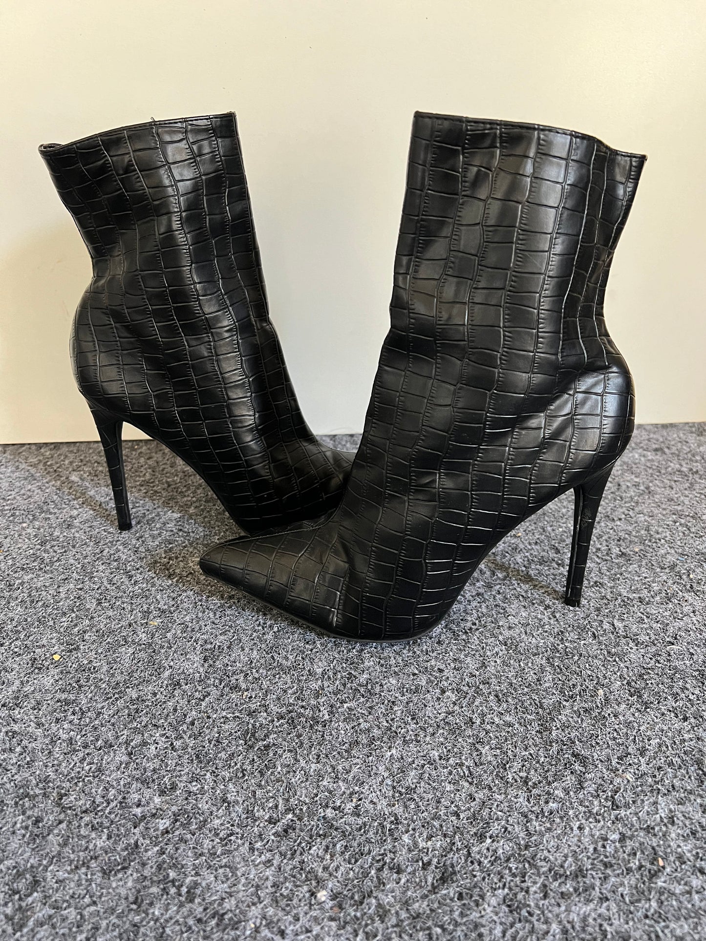 Fashion Nova Boots