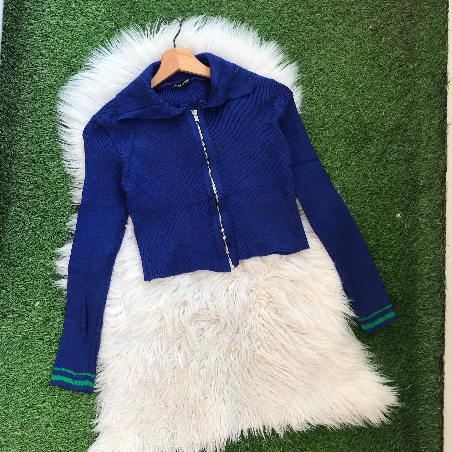 Zipper sweater