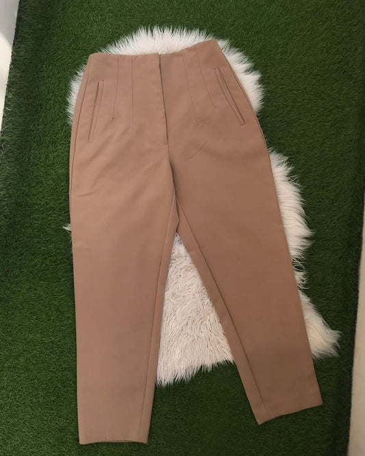 Zara beige pants M