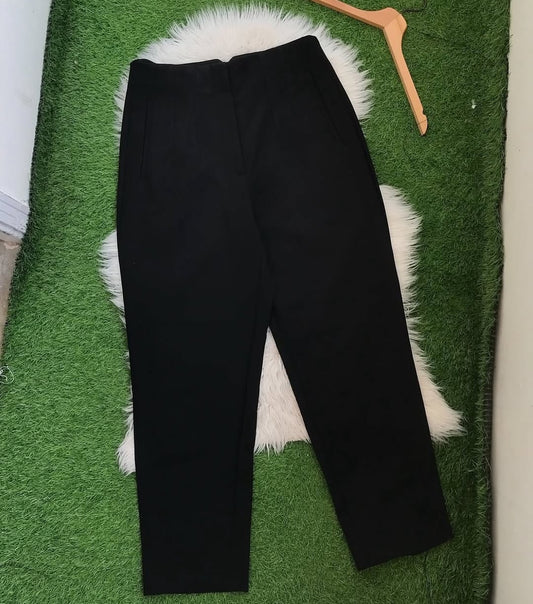 Zara black pants L