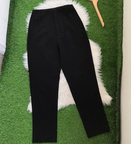 Zara black pants S