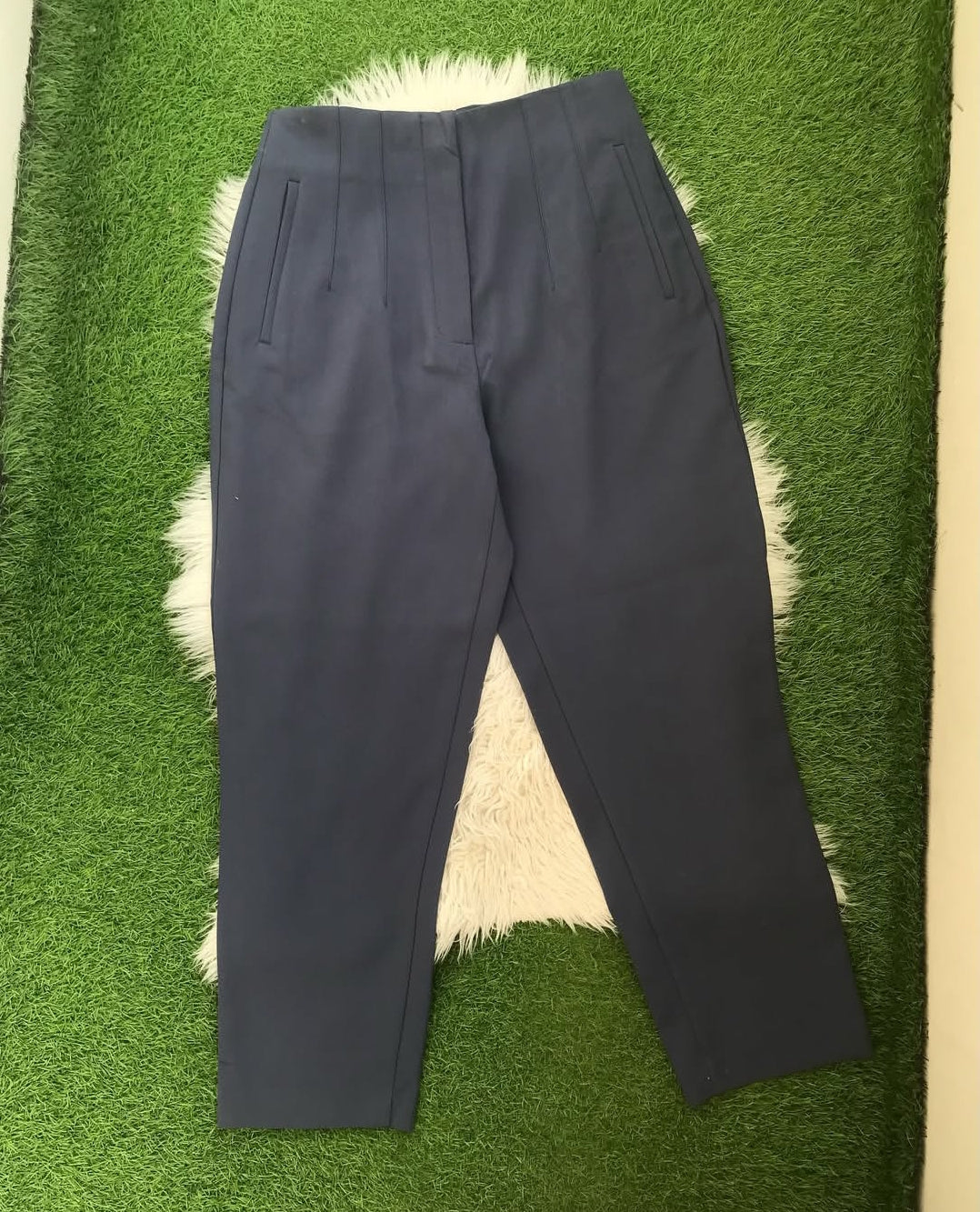 Zara dark grey pants L