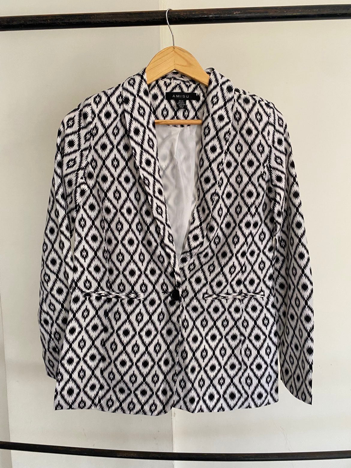 AMISU BLAZER