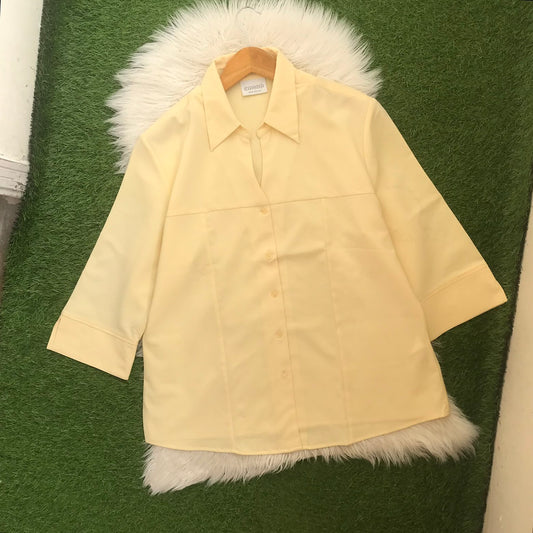BUTTON DOWN