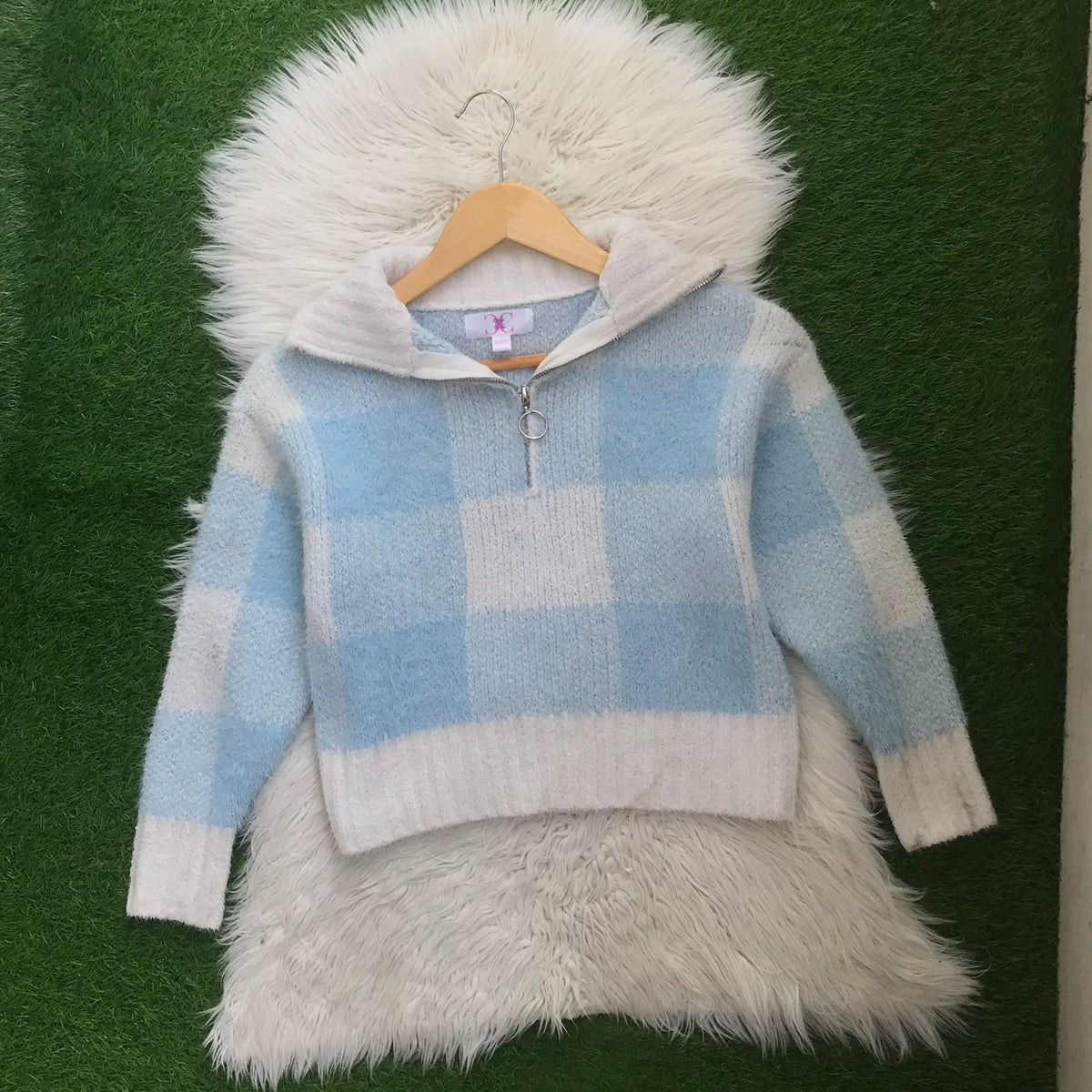 Zipper sweater