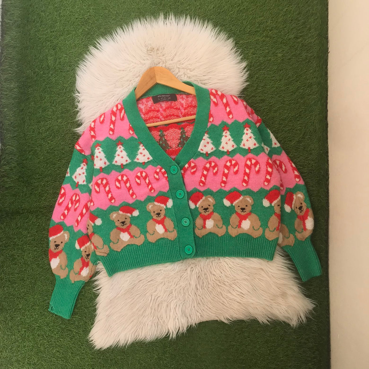 primark sweater