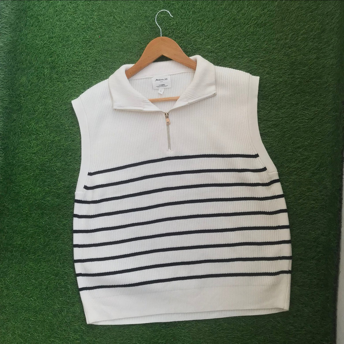 Zipper vest sweater