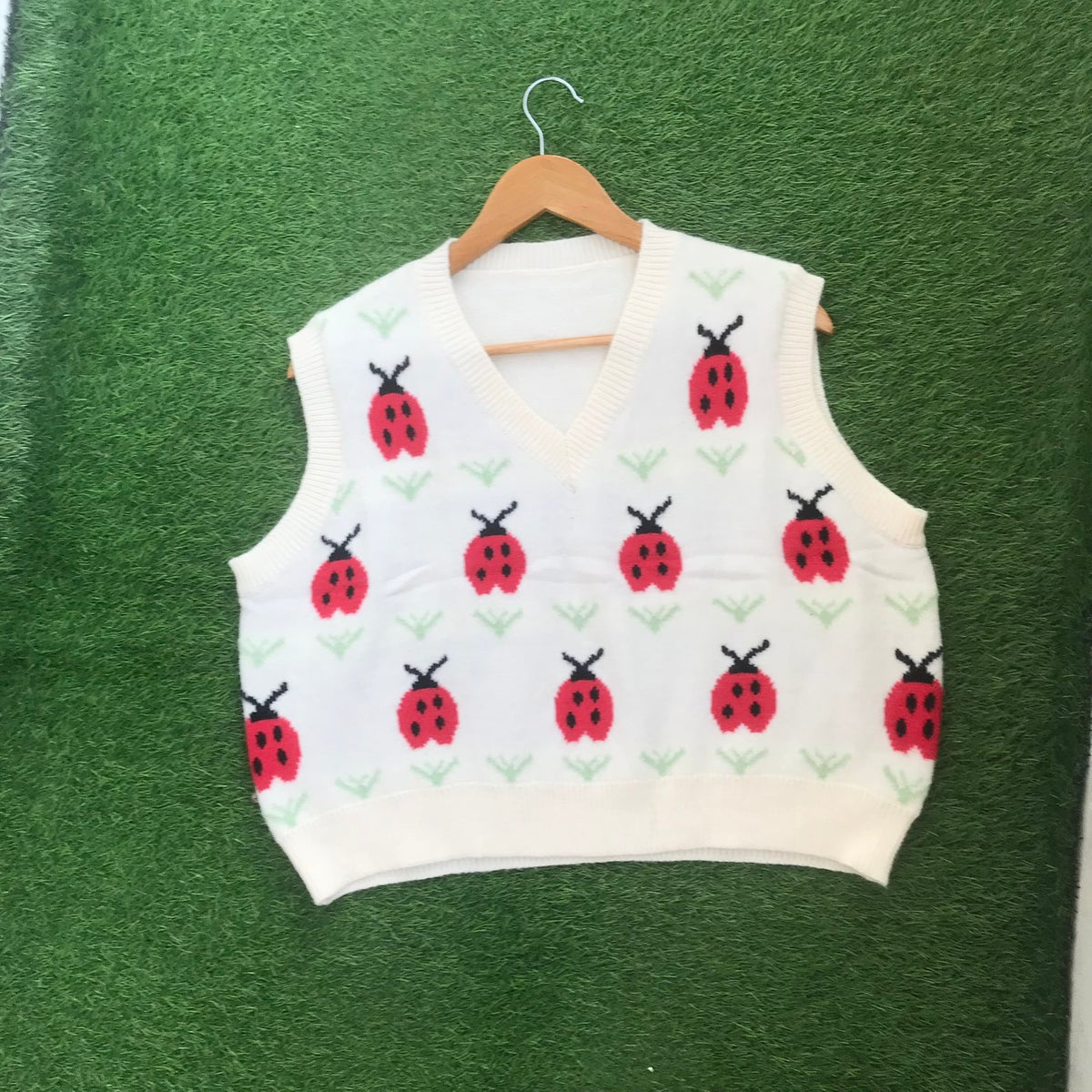 Vest sweater