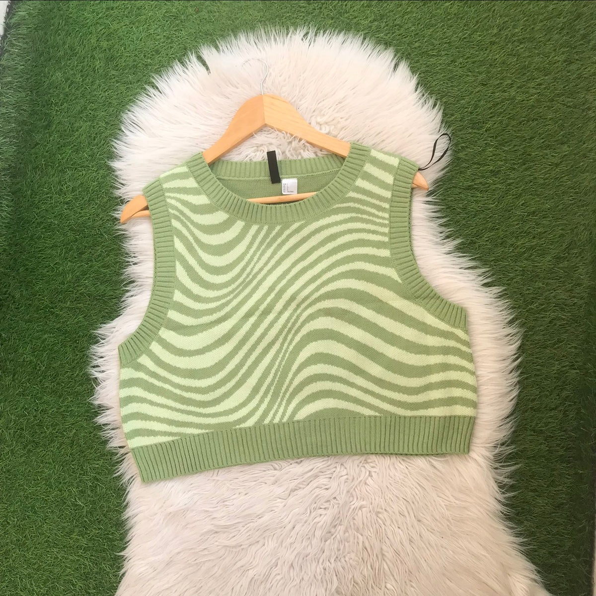 Vest sweater