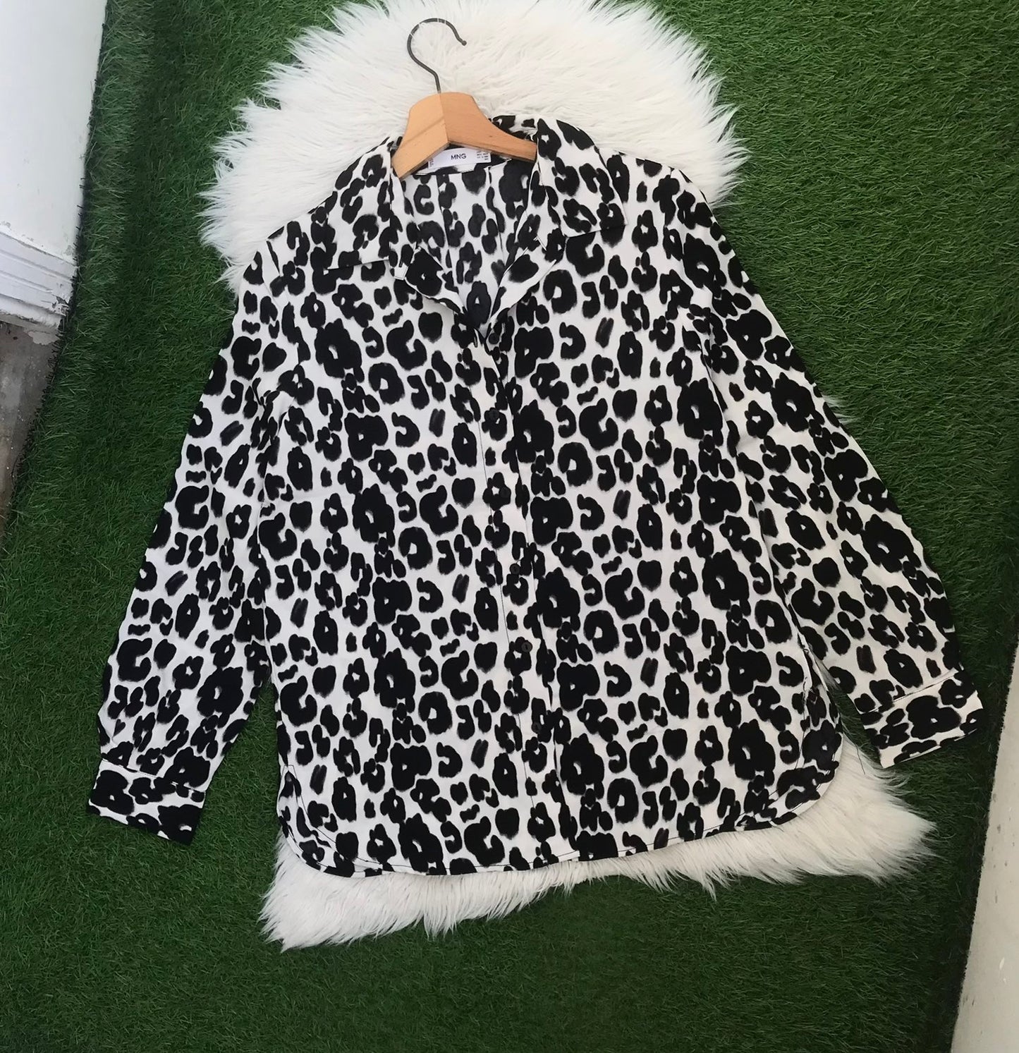 Printed button down