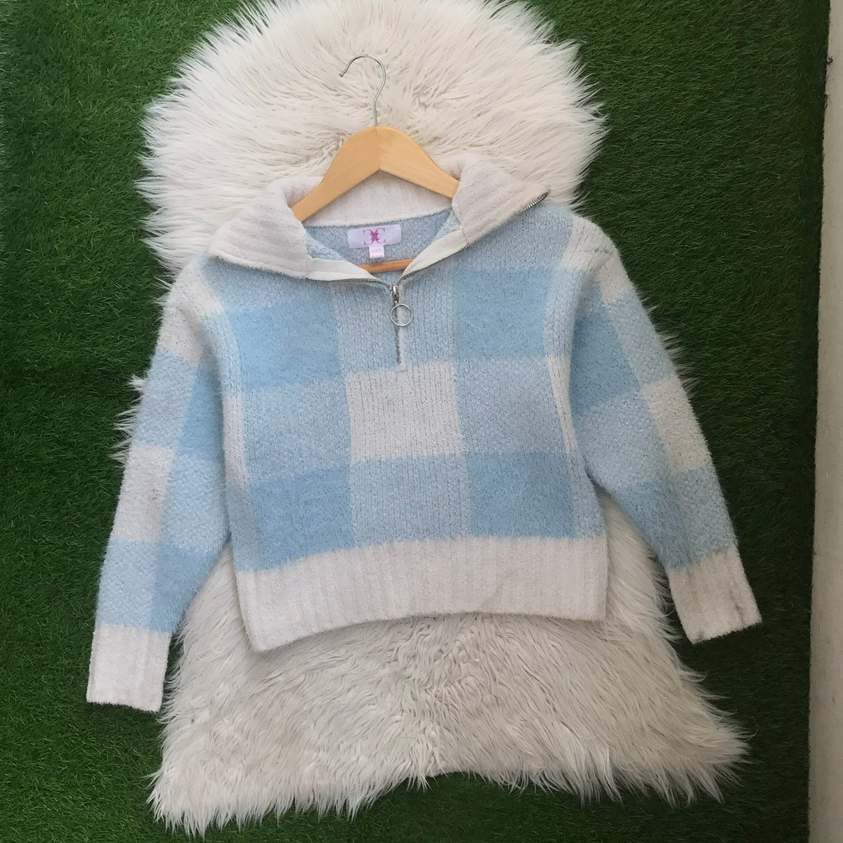 Zipper sweater