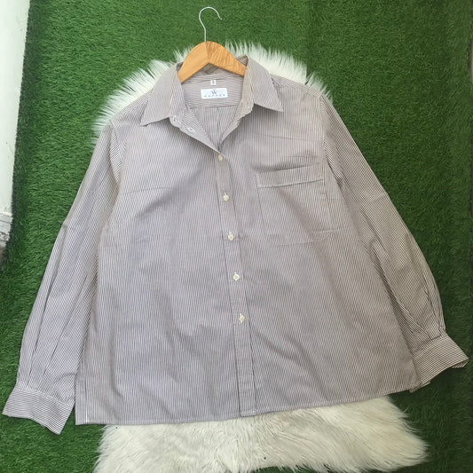 BUTTON DOWN