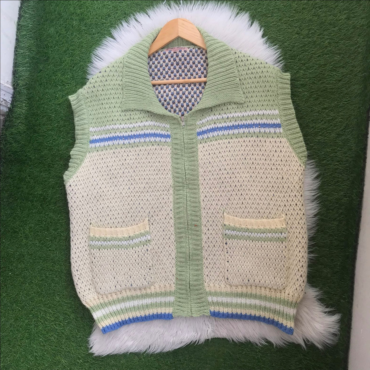 Zipper vest sweater
