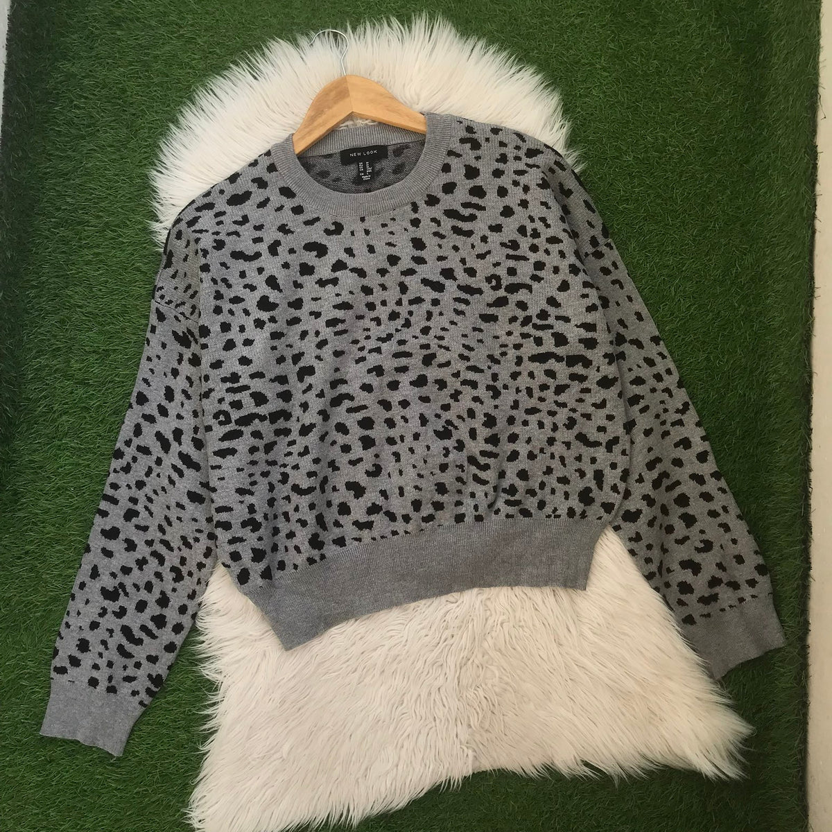 NEWLOOK SWEATER