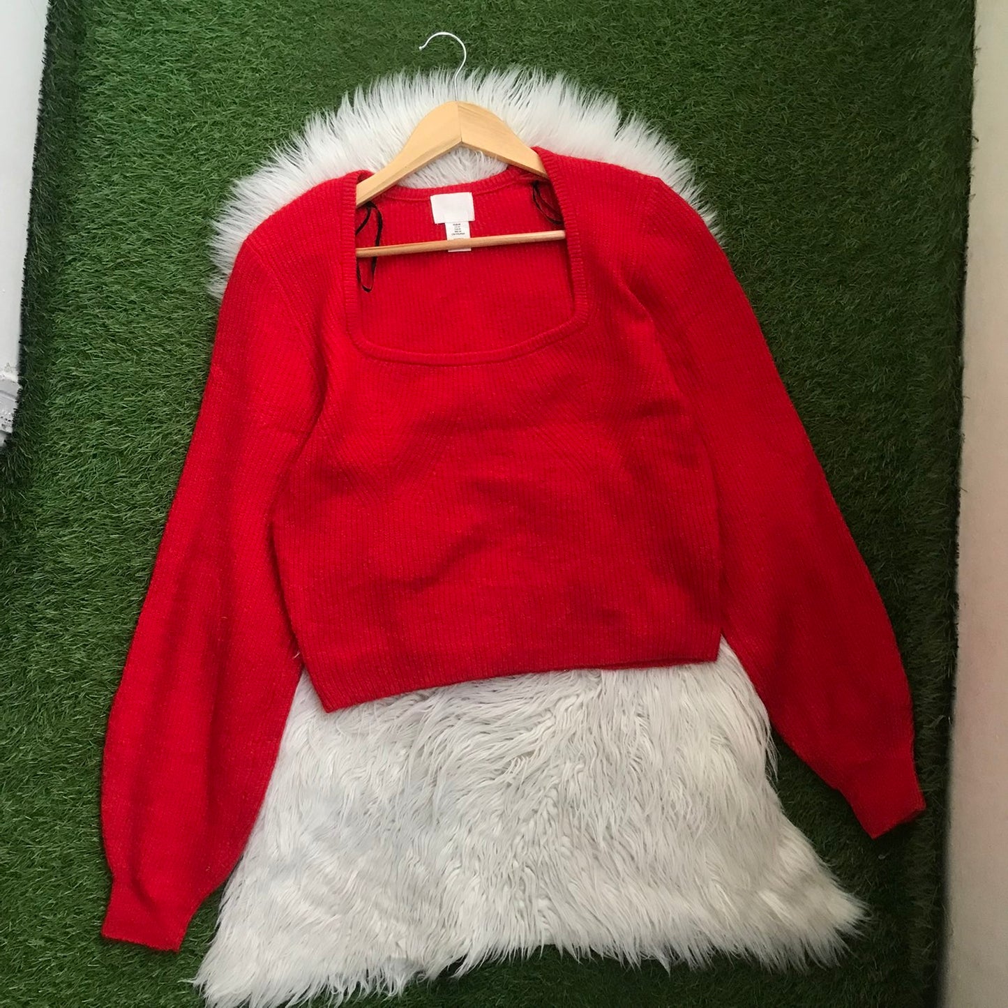 HnM sweater