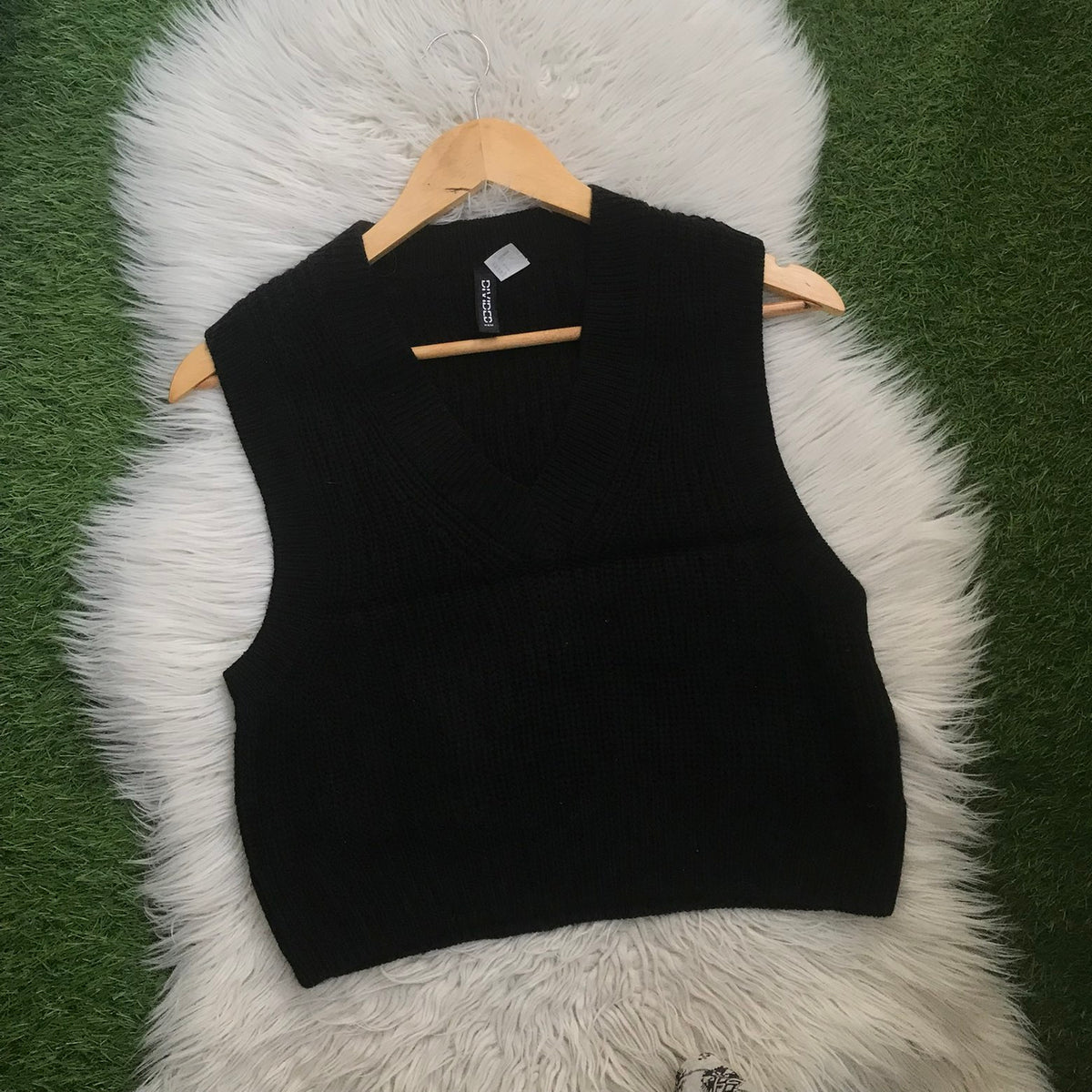 Vest sweater