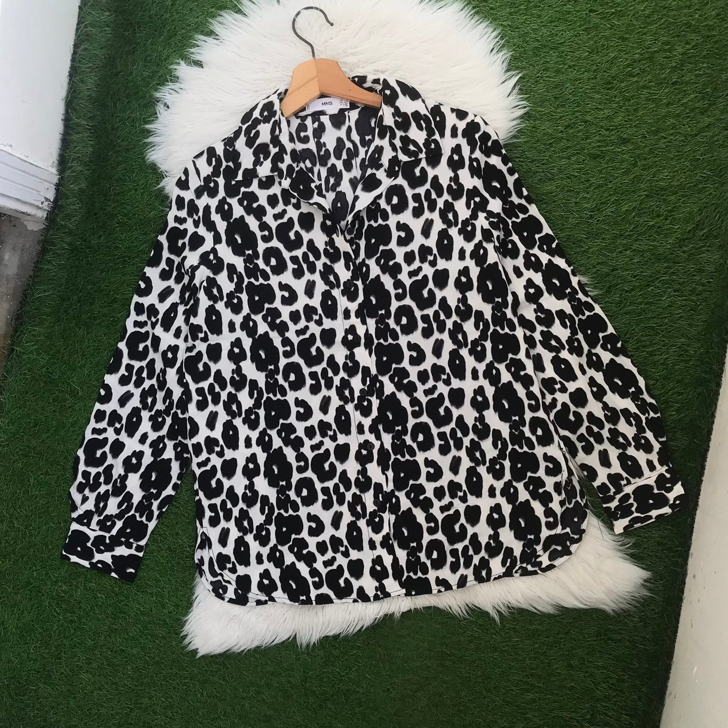 Printed button down