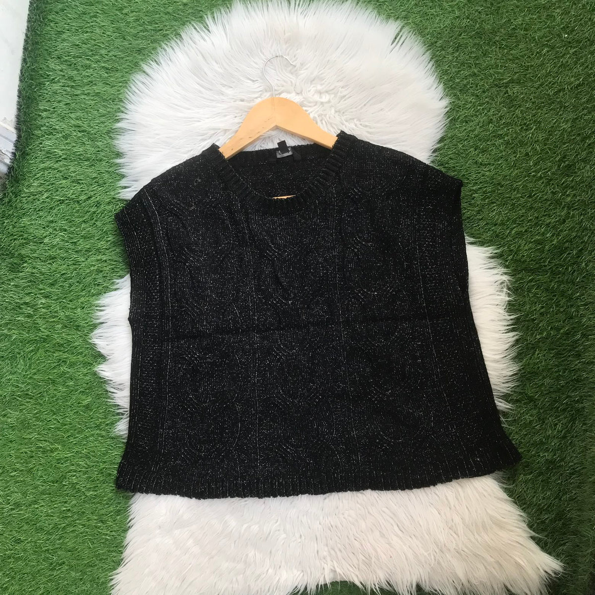 Vest sweater
