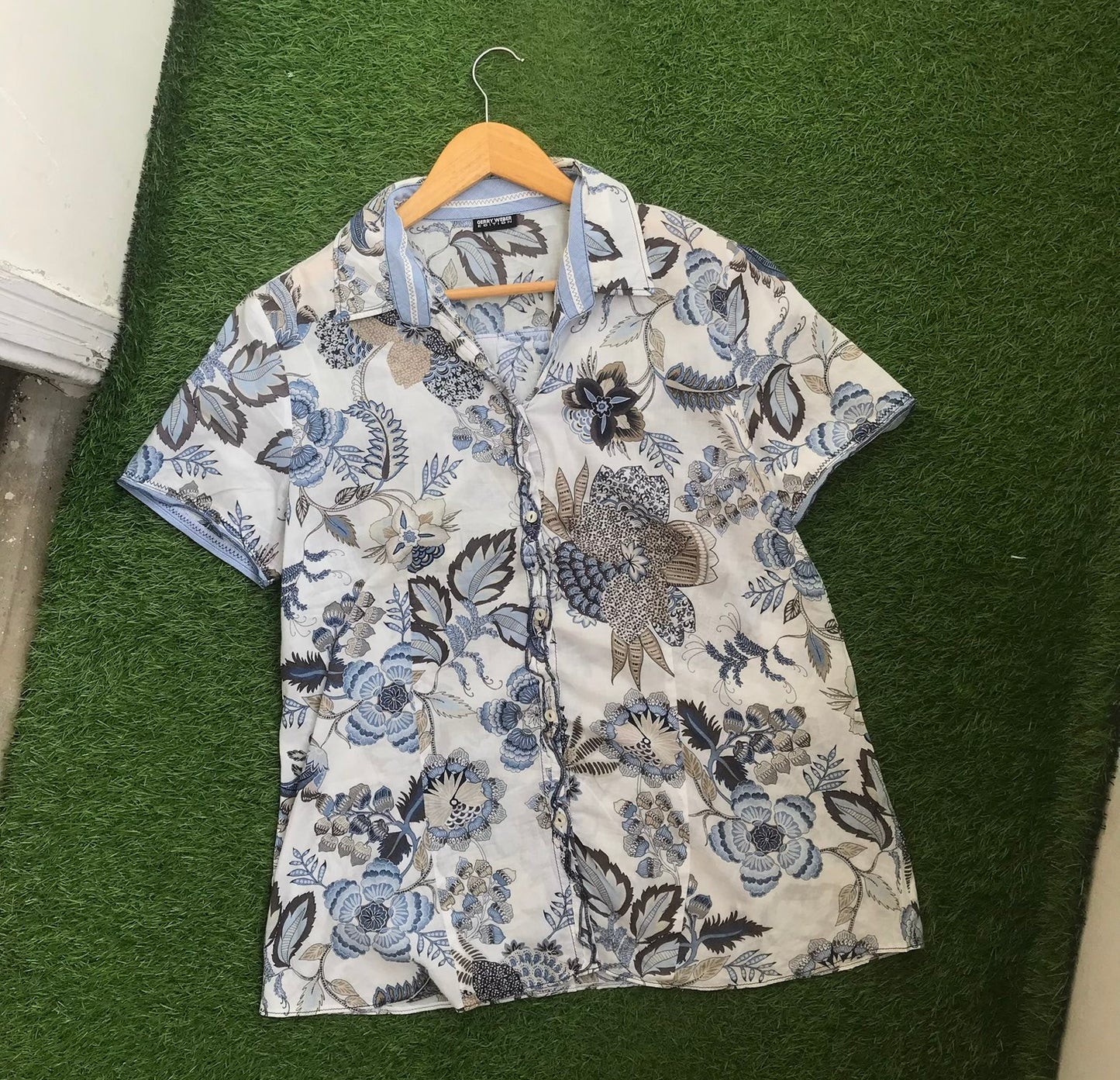 Button down