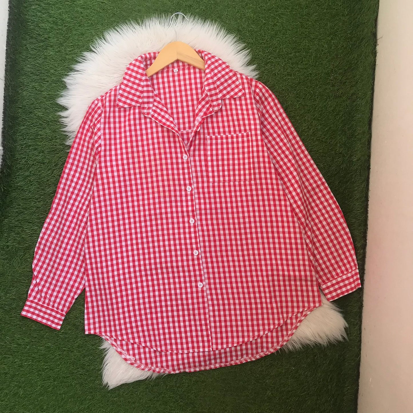 BUTTON DOWN