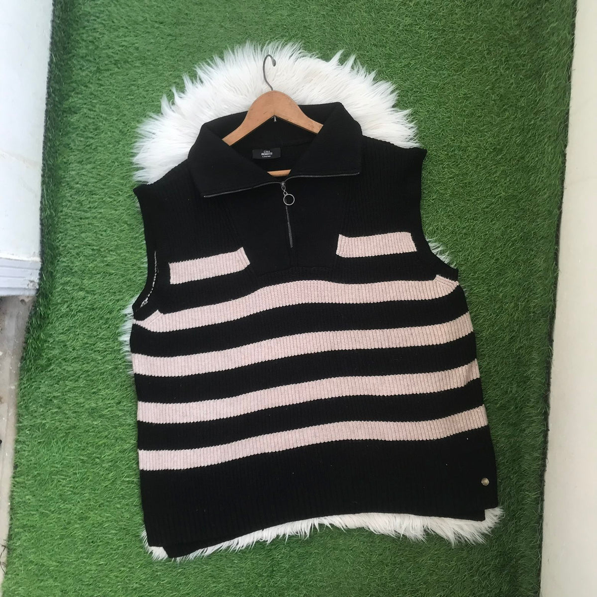 Zara zipper sweater